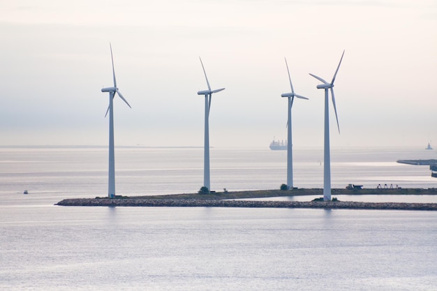 Offshore-Windpark Middelgrunden in der Nähe von Kopenhagen Dänemark