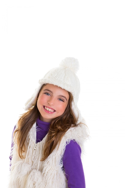 Ojos azules niño feliz niño niña con gorra blanca de invierno