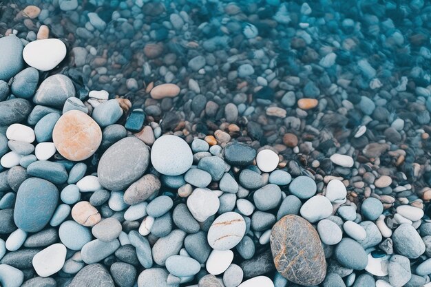 Foto las olas turquesas chocan contra la belleza costera de la costa arenosa