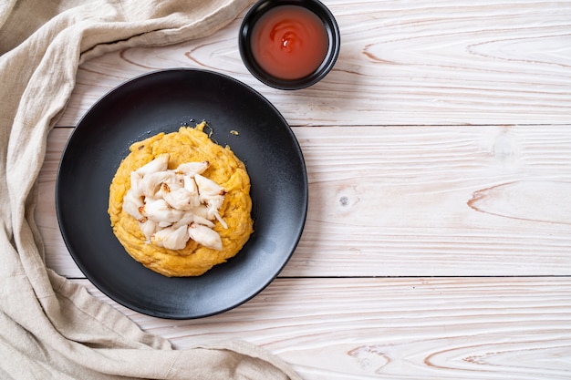 omelete com carne de caranguejo