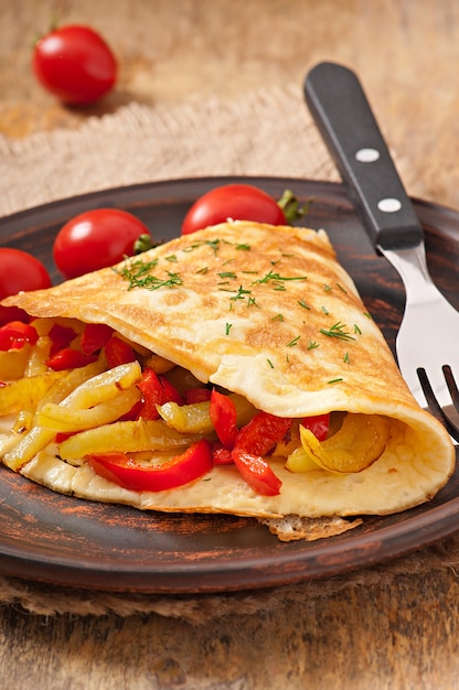 omelete com pimentos assados