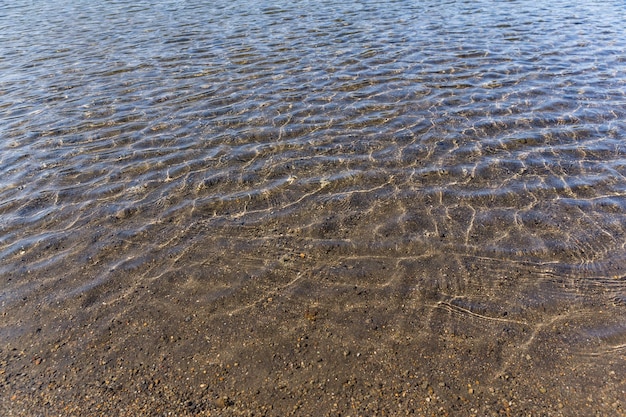 ondas do lago