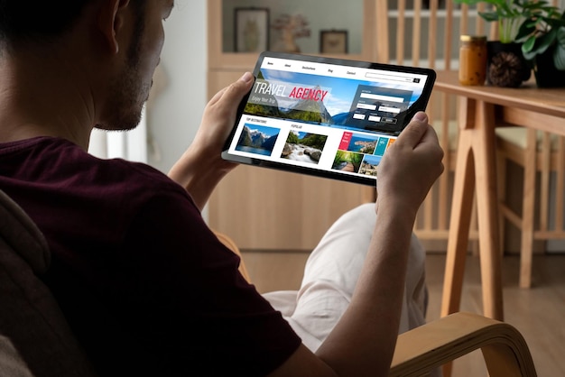 Online-Website von Reisebüros für modische Suche und Reiseplanung