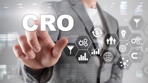 Optimización de la tasa de conversión CRO Concepto de finanzas de tecnología empresarial en una pantalla virtual