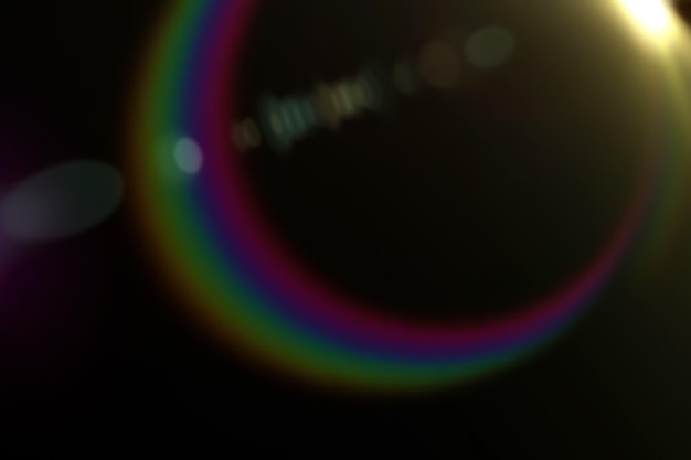 Foto optischer regenbogenlinseneffekt mit schwarzem hintergrund