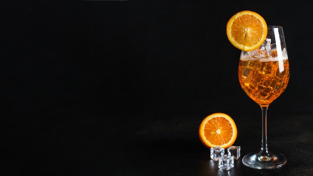 Orange Limonade Zitrus Eis trinken Cocktail