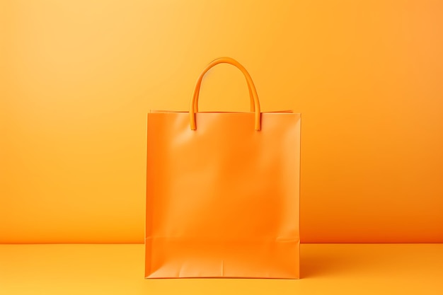 Orange-Papier-Einkaufstasche auf orangefarbenem Hintergrund