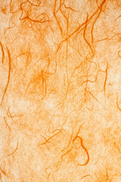 Orangefarbenes Maulbeerpapier.