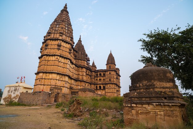 Orchha-Stadtbild, hinduistischer Chaturbhuj-Tempel.