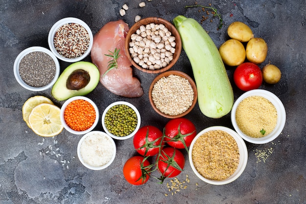 Foto organische gesunde nahrung auswahl an sauberem essen, einschließlich bestimmter proteine, verhindert krebs