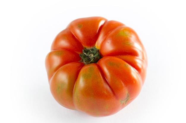 Organischer und roter Tomatenhintergrund