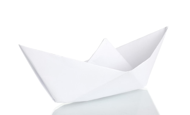 Origami Papierboot getrennt auf Weiß