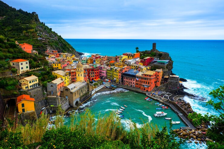 Os detalhes da arquitetura de Vernazza em Cinque Terre