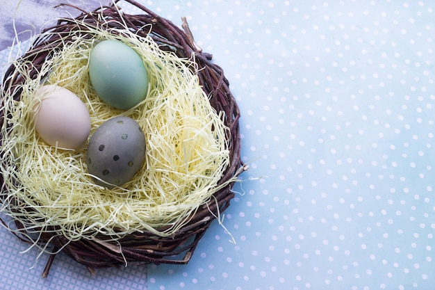 Osterdekor Ostereier festlicher Hintergrund glückliches Ostern