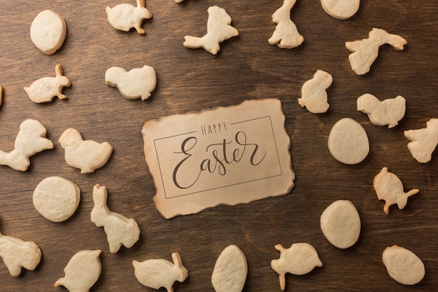 Ostern Lebkuchen. Eier und Kaninchen. Ansicht von oben