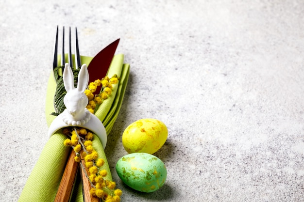 Foto ostern tabelleneinstellung. feiertagsdekoration.