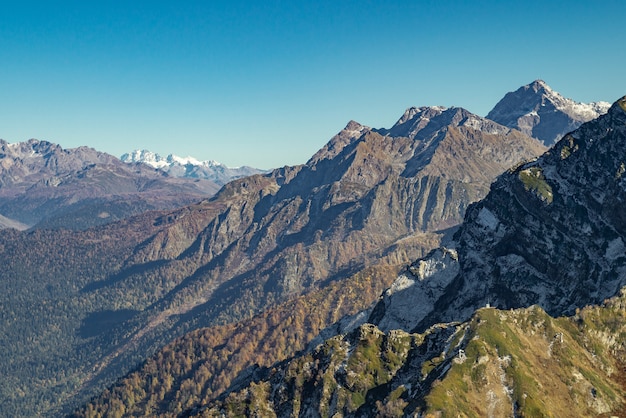 otoño en las montañas