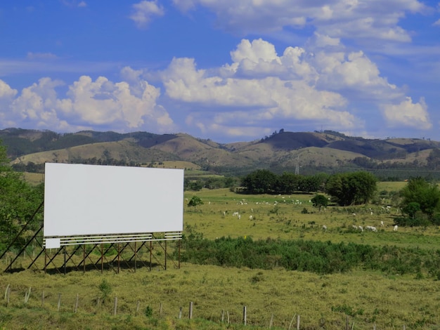 Outdoor instalado em área rural