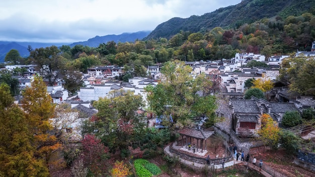 Outono em Tachuan, uma antiga aldeia em Huangshan, na China