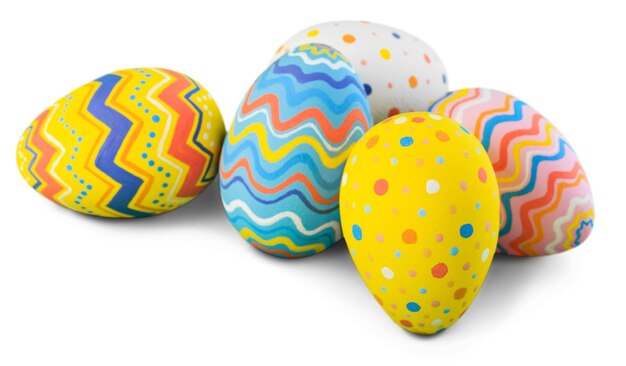Foto ovos de páscoa pintados de diferentes cores