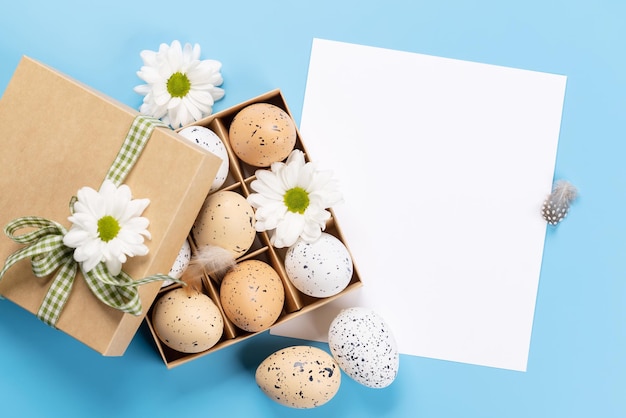 ovos e flores de easter