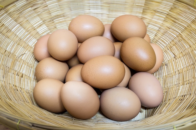 Foto ovos, grupo, em, cesta