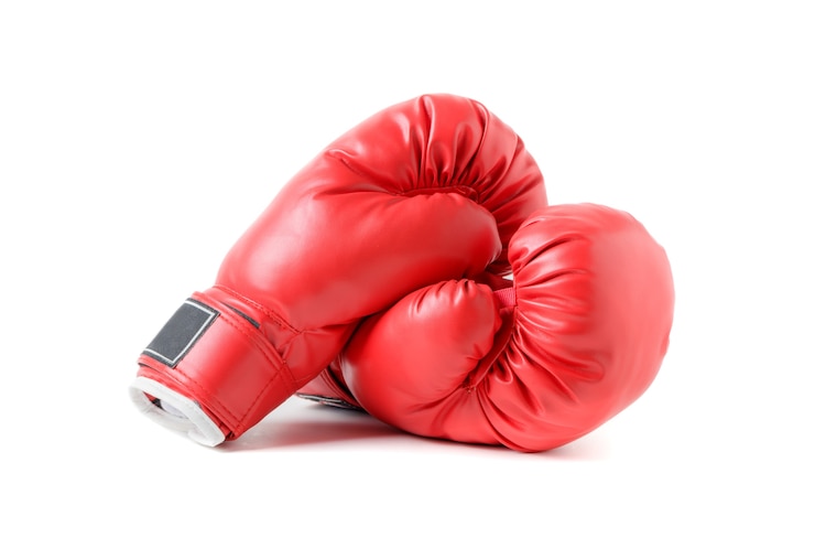 Foto paare der roten ledernen boxhandschuhe getrennt