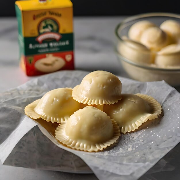 Foto pacote de massa de ravioli e um pouco de pasta de ravioli em uma tigela no balcão da cozinha gerado pela ia