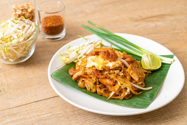 Pad Thai - fideos de arroz salteados