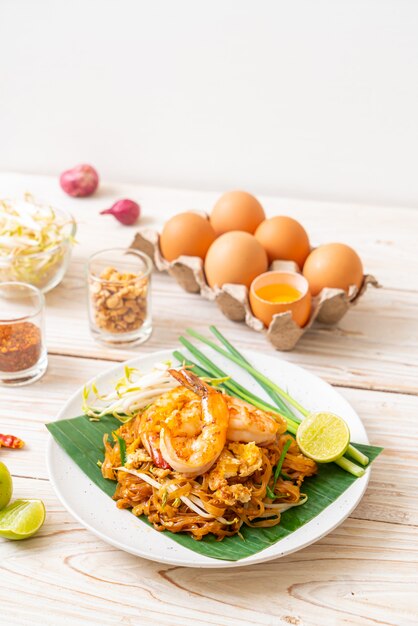 Pad Thai - gebratene Reisnudeln