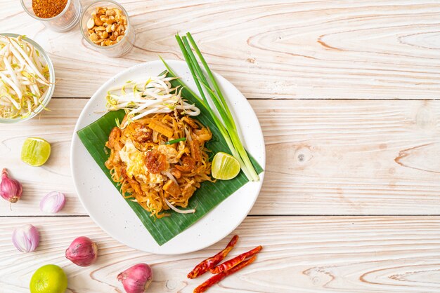 Pad thai - macarrão de arroz frito