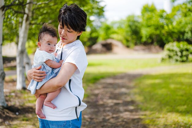 Padres e hijos y la naturaleza