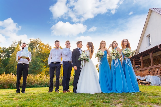 Padrinos de boda y damas de honor