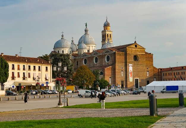 PADUA ITALIENPiazza Prato della Valle in der Abtei Santa Giustina