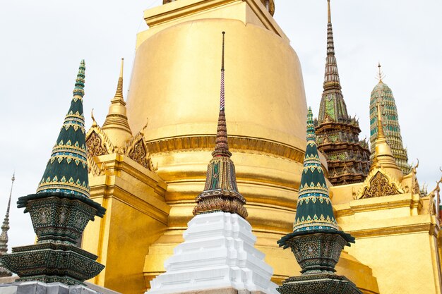 Pagoda em Wat Phra Kaew.