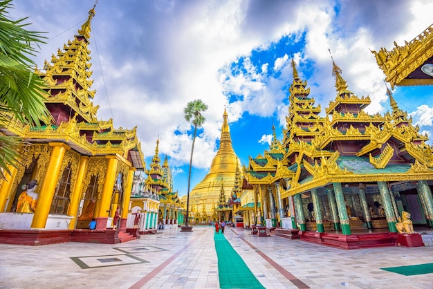 Foto pagoda de shwedagon en birmania