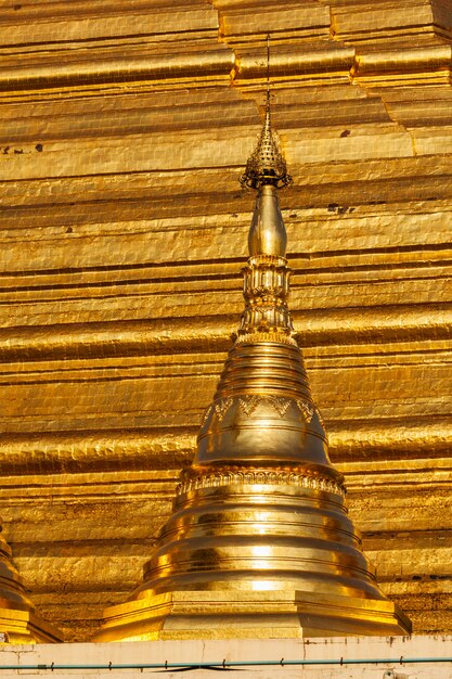 Foto pagoda shwedagon