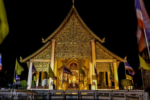 Pagoda Templo del budismo Noche