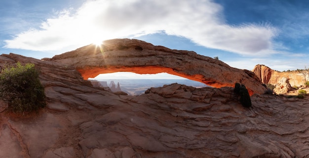 Foto paisagem americana cênica e montanhas de rocha vermelha no deserto canyon