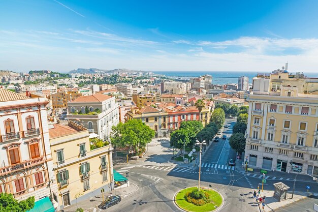 Paisagem da cidade de cagliari em um dia claro itália