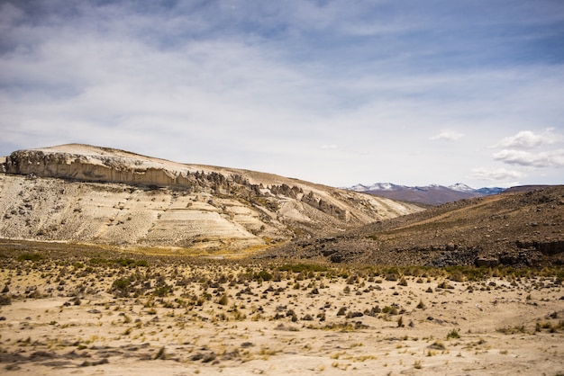 Paisagem de alta altitude com céu dramático