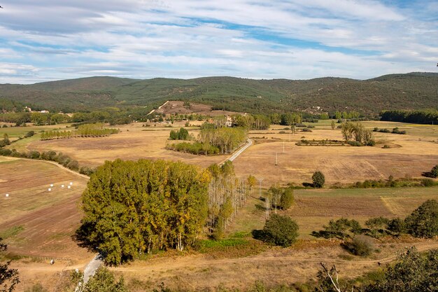 Paisagem do campo rural da sobrepena