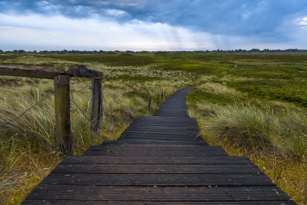 Paisagem do dia chuvoso na ilha de Sylt, Alemanha