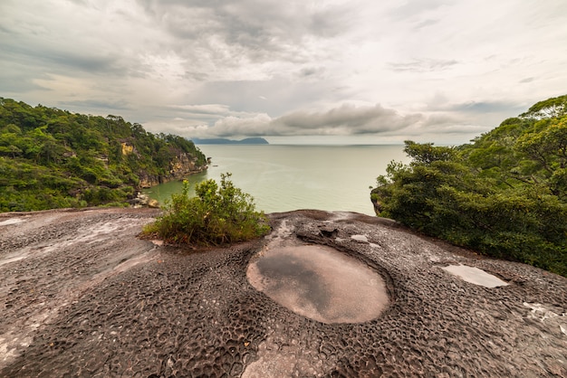 Paisagem do Parque Nacional Bako Bornéu Malásia