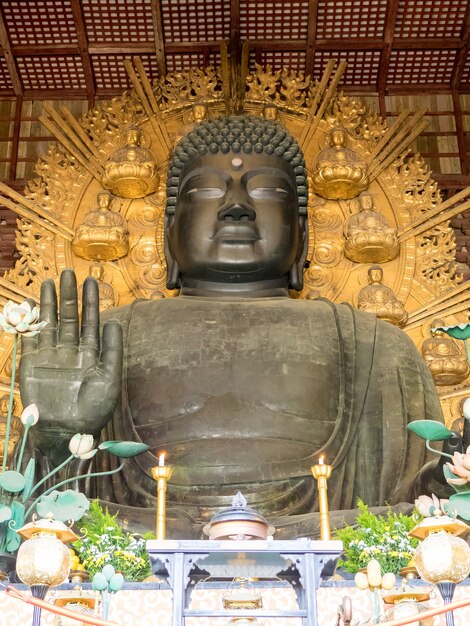 Paisagem do templo Todai-ji em Nara, Japão.