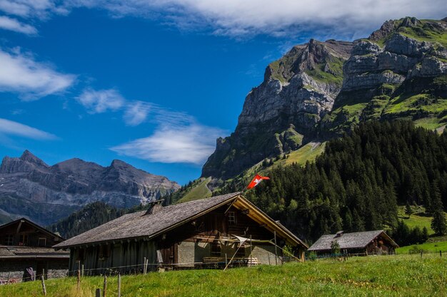 Paisagem dos Alpes suíços