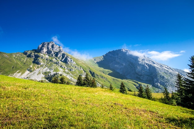 Paisagem montanhosa em The Grand-Bornand, Haute-Savoie, França