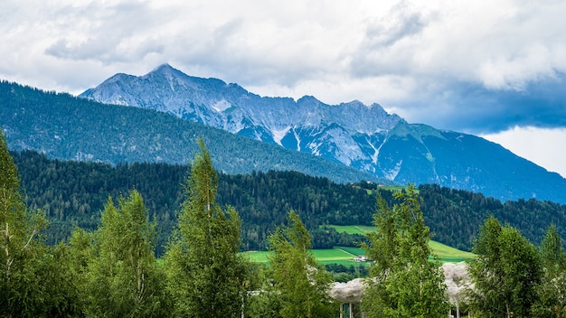 paisagem montanhosa na Áustria