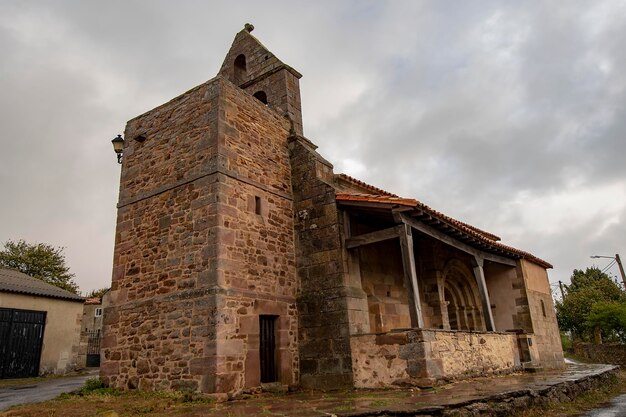 Paisagens da comunidade da Cantábria em Espanha.