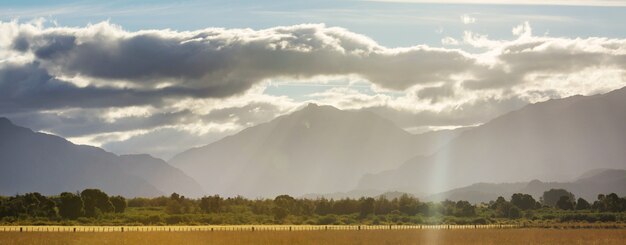 Paisagens rurais nas montanhas da Argentina